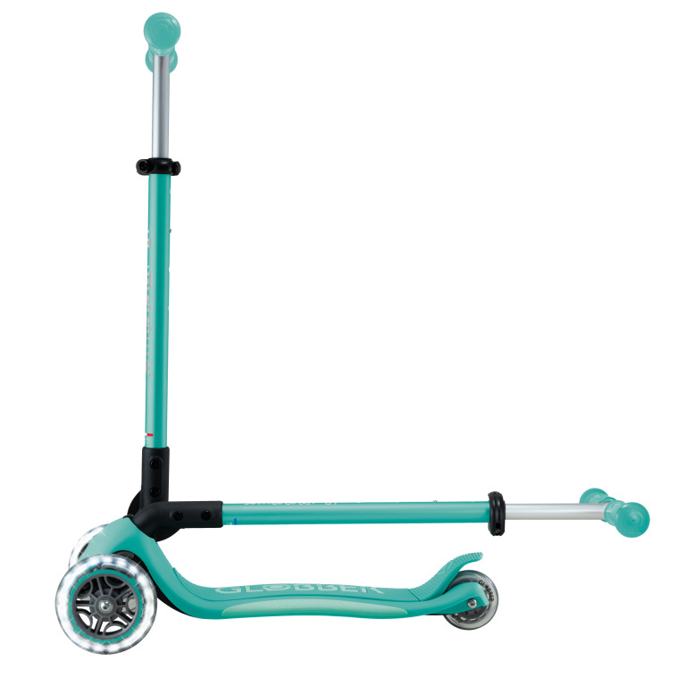 Globber Elite Lights 可摺疊炫光滑板車 薄荷綠 - Image 13